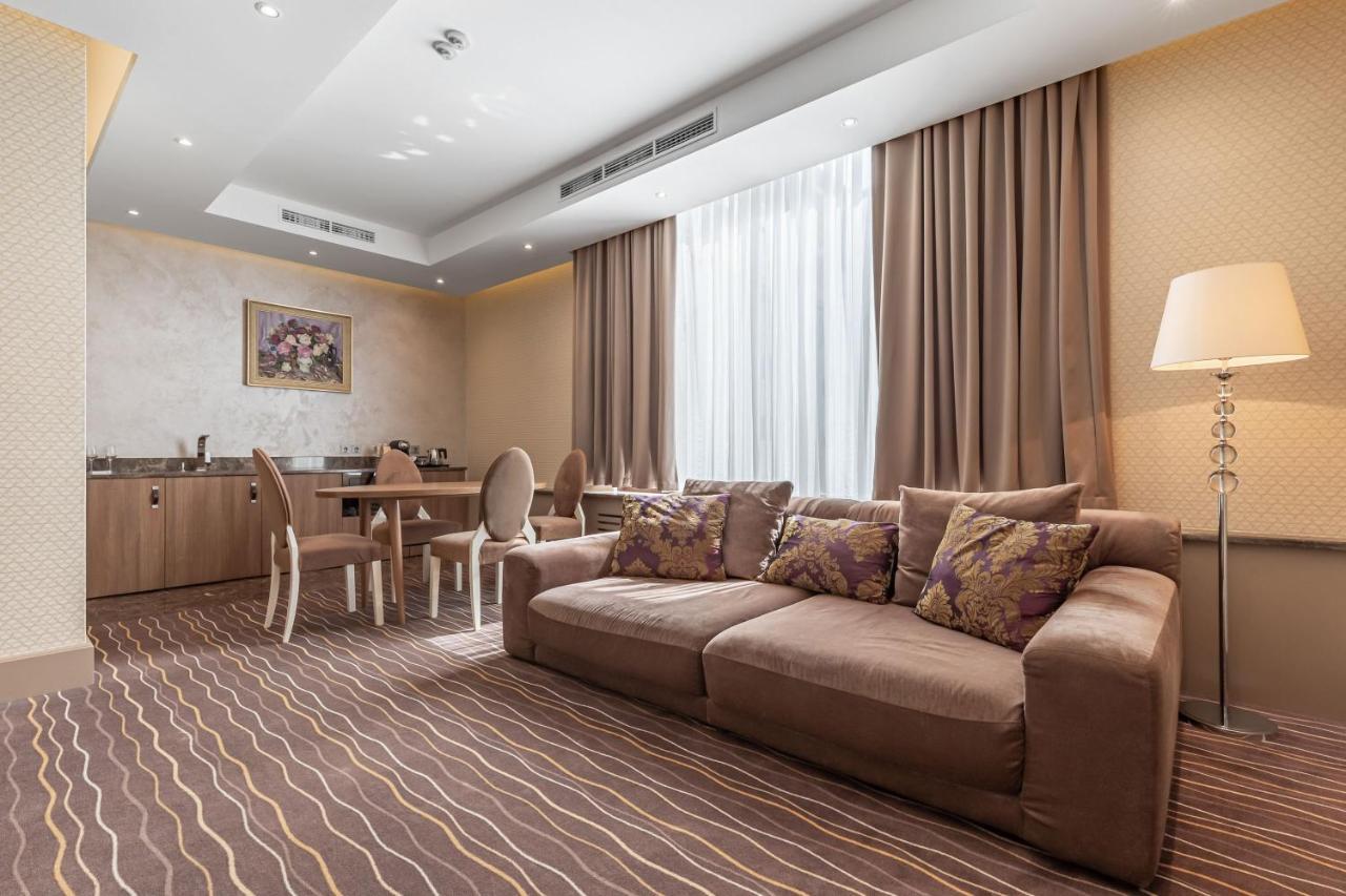 Maidan Palace Hotel Kiev Luaran gambar